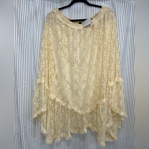 Elegant Cream Lace Skirt